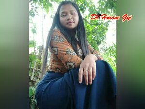 မြန်မာမလေး ဝင်သာကြည့်ကြကွား 🤣